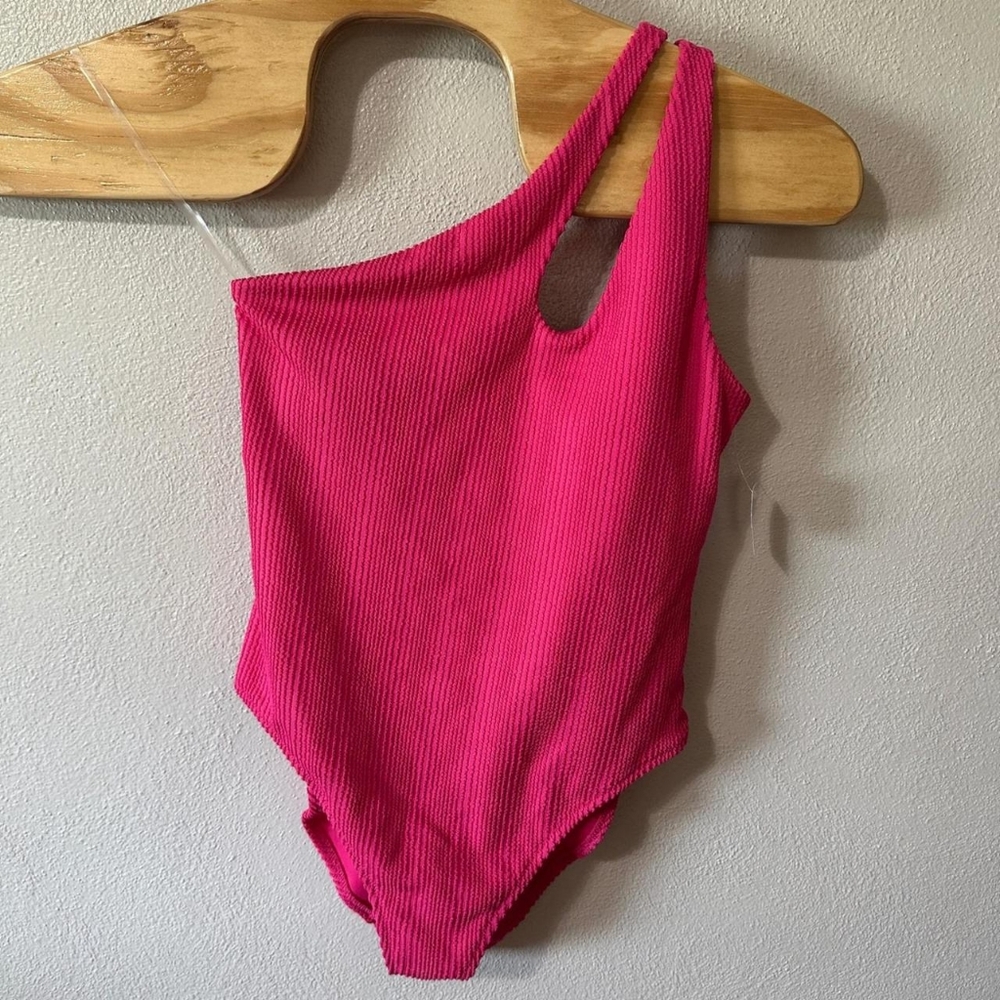 Old Navy Women's Pink Ribbed One Shoulder One Piece Swimsuit